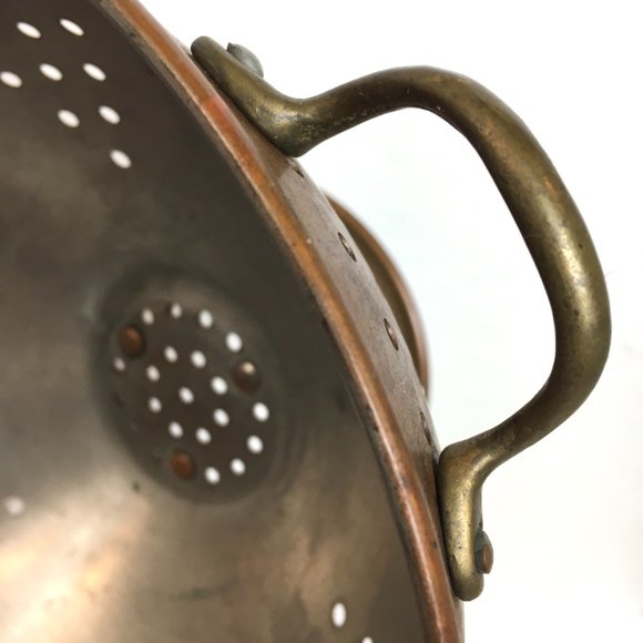 COPPER Collander  with silver metal interior – brass handles VTG - Picture 10 of 10